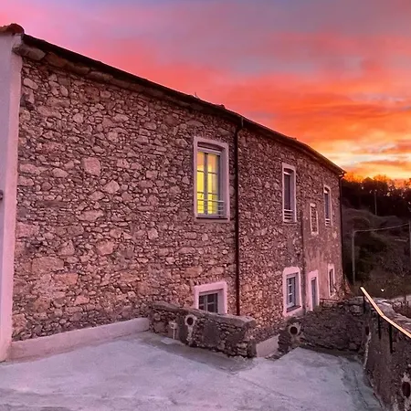 Arma Delle Manie Appartamento Finale Ligure
